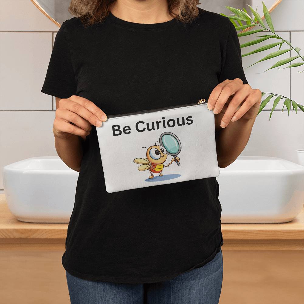 Pencil case "Be Curious"